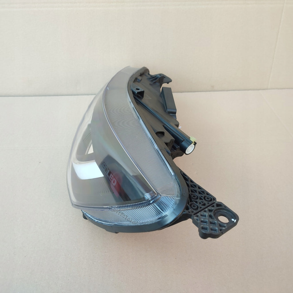 Frontscheinwerfer Ford Focus NX7B-13E015-CD NX7B13E015CD 020101 Links Headlight