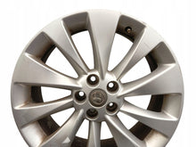 Laden Sie das Bild in den Galerie-Viewer, 1x Alufelge 18 Zoll 7.0" 5x105 38ET Glanz Silber 95493724 Opel Mokka Rim Wheel FEL6505110044wo