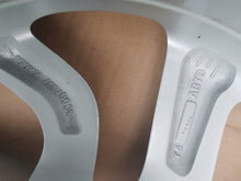 Laden Sie das Bild in den Galerie-Viewer, 1x Alufelge 16 Zoll 6.5" 4x108 20ET Matt Silber 39007897 Opel Crossland X FEL6915965467cy