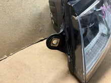 Load image into Gallery viewer, Frontscheinwerfer VW Transporter 7L1941035A Full LED Links Headlight