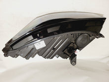 Laden Sie das Bild in den Galerie-Viewer, Frontscheinwerfer Skoda Enyaq 5LB941015 LED Links Scheinwerfer Headlight