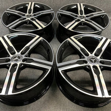 Laden Sie das Bild in den Galerie-Viewer, 4x Alufelge 18 Zoll 7.5" 5x112 49ET Glanz Schwarz A1774013200 Mercedes-Benz Cla FEL4150679792hg
