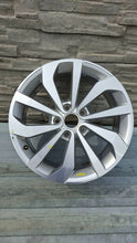 Laden Sie das Bild in den Galerie-Viewer, 1x Alufelge 17 Zoll 7.0" 5x112 45ET 2GA601025AC VW T-Roc Rim Wheel FEL9652127725fe