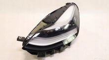 Laden Sie das Bild in den Galerie-Viewer, Frontscheinwerfer Tesla Model 3 1077375-00-C LED Links Scheinwerfer Headlight