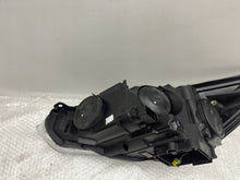 Load image into Gallery viewer, Frontscheinwerfer Ford Focus F1EB-13D154-AE Rechts Scheinwerfer Headlight SCH9952293762vw