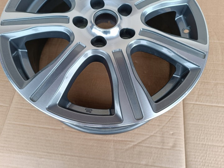 1x Alufelge 17 Zoll 6.5" 5x114.3 45ET KE4093Z200 Nissan Rim Wheel FEL4484141023aq