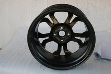 Laden Sie das Bild in den Galerie-Viewer, 1x Alufelge 17 Zoll 7.0&quot; 4x108 47 5ET Glanz Grau H1BJ-1007-D1A Ford Fiesta