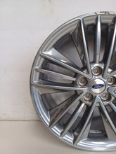 Laden Sie das Bild in den Galerie-Viewer, 1x Alufelge 18 Zoll 8.0" 5x108 55ET Glanz JX7J-H1A Ford Mondeo Rim Wheel