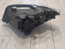 Load image into Gallery viewer, Frontscheinwerfer BMW E91 E90 72025829 Rechts Scheinwerfer Headlight SCH9393421177in