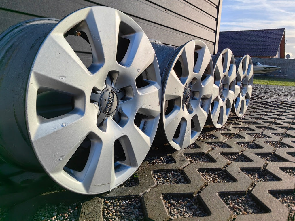 4x Alufelge 16 Zoll 7.5" 5x112 37ET Glanz Silber Audi B7 C7 Rim Wheel FEL9619811828de