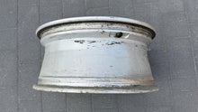 Load image into Gallery viewer, 1x Alufelge 17 Zoll 7.0" 5x110 49ET Glanz Silber 0544038 Fiat I 1 Rim Wheel FEL2568464606un