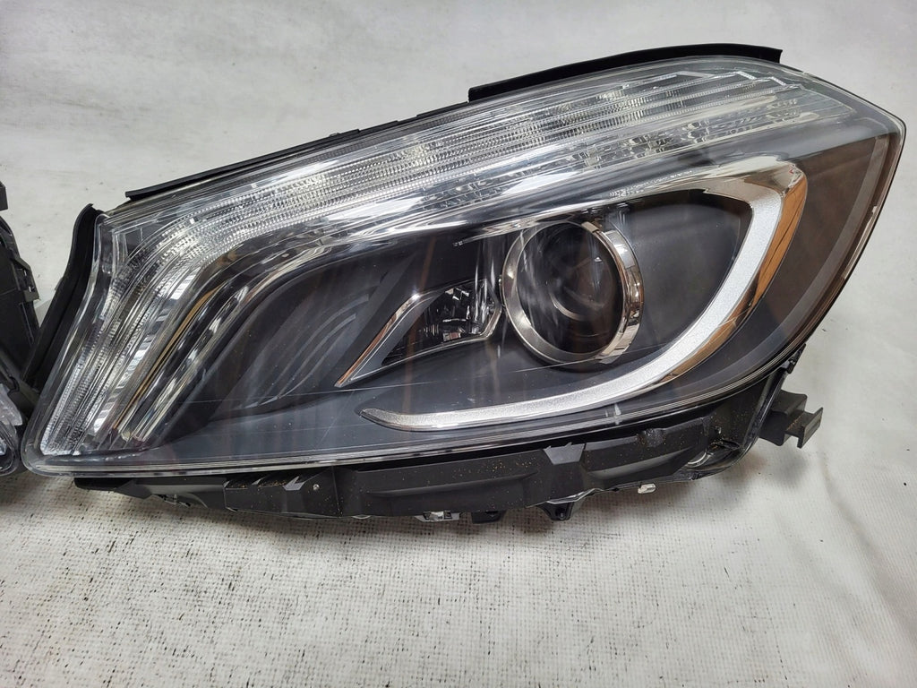 Frontscheinwerfer Mercedes-Benz W176 A1768200661 Ein Satz Scheinwerfer Headlight SCH6072250881zg