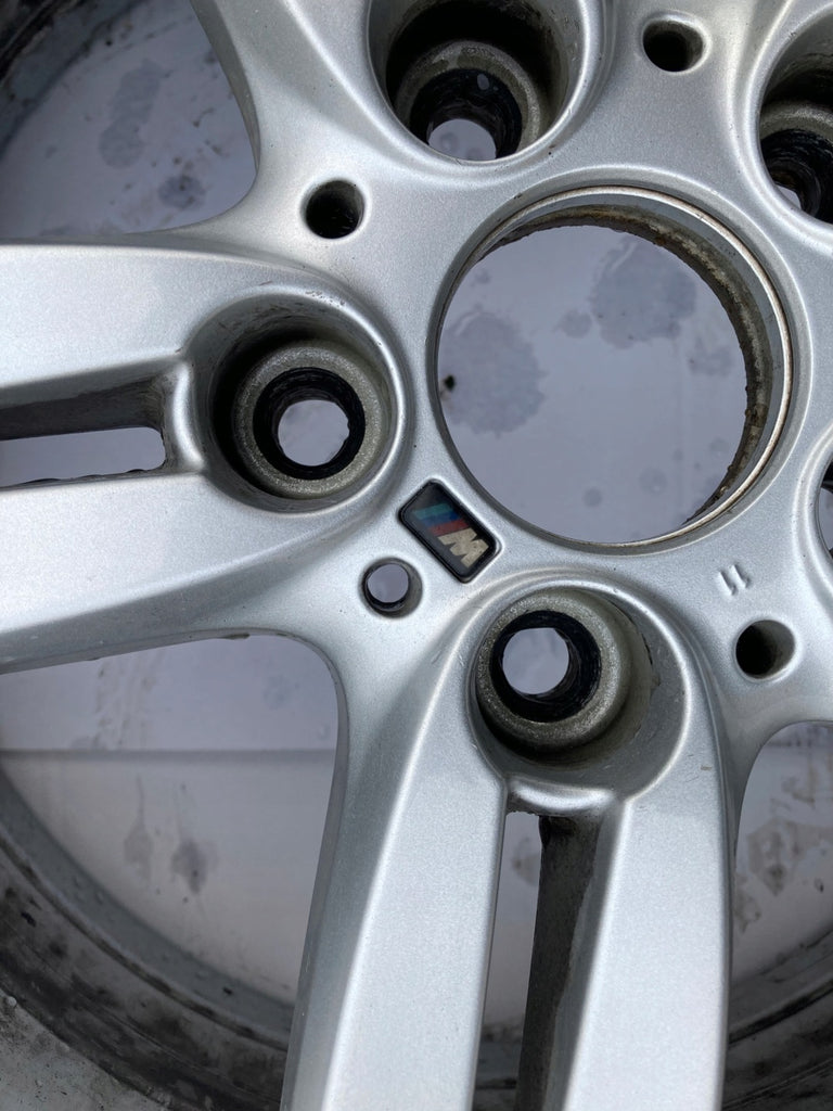 1x Alufelge 18 Zoll 7.5" 5x120 41ET Silber 8036939 BMW 1 E81 E87 Rim Wheel FEL3532338645oe