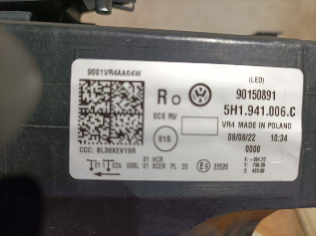 Frontscheinwerfer VW Golf VIII 5H1941006C LED Rechts Scheinwerfer Headlight SCH6263617205im