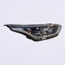 Laden Sie das Bild in den Galerie-Viewer, Frontscheinwerfer Kia Ceed J792111020 Rechts Scheinwerfer Headlight