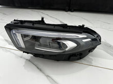 Laden Sie das Bild in den Galerie-Viewer, Frontscheinwerfer Mercedes-Benz A1779062505 LED Links Scheinwerfer Headlight