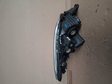 Laden Sie das Bild in den Galerie-Viewer, Frontscheinwerfer Toyota Corolla Verso Links Scheinwerfer Headlight SCH9492063332io