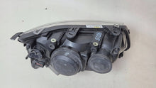 Laden Sie das Bild in den Galerie-Viewer, Frontscheinwerfer Saab 93 FUP1117 Xenon Links Scheinwerfer Headlight
