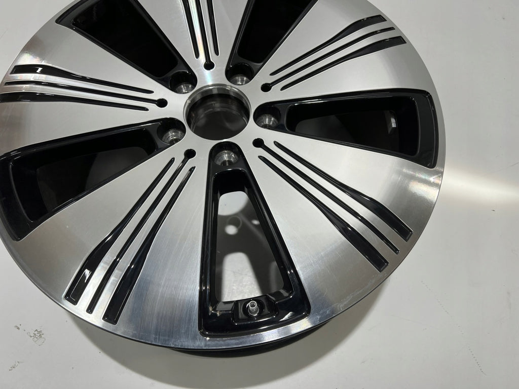 1x Alufelge 18 Zoll 8.0" 5x112 A2434010100 Mercedes-Benz Eqa Rim Wheel FEL4421653297qg