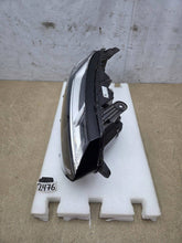 Load image into Gallery viewer, Frontscheinwerfer Dacia Sandero III 260102586R Links Scheinwerfer Headlight SCH4043000421gs