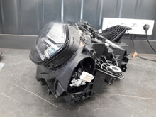 Laden Sie das Bild in den Galerie-Viewer, Frontscheinwerfer BMW 2 Active Tourer U06 5A42247-01 Links Headlight