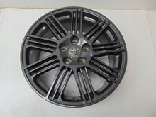 Laden Sie das Bild in den Galerie-Viewer, 1x Alufelge 18 Zoll 7.5" 5x114.3 45ET Glanz Silber PZ406-X0679 Toyota Rim Wheel FEL9063423798sk