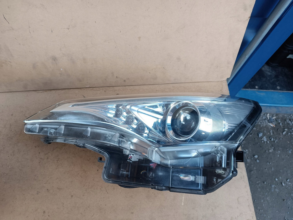 Frontscheinwerfer Toyota Avensis LED Ein Stück (Rechts oder Links) Headlight SCH2760565023yz