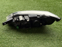 Laden Sie das Bild in den Galerie-Viewer, Frontscheinwerfer Fiat Ducato 1392600080 Rechts Scheinwerfer Headlight SCH4193016528qm