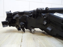 Laden Sie das Bild in den Galerie-Viewer, Frontscheinwerfer Toyota Corolla 81113-02T31 Rechts Scheinwerfer Headlight SCH7451111597oa