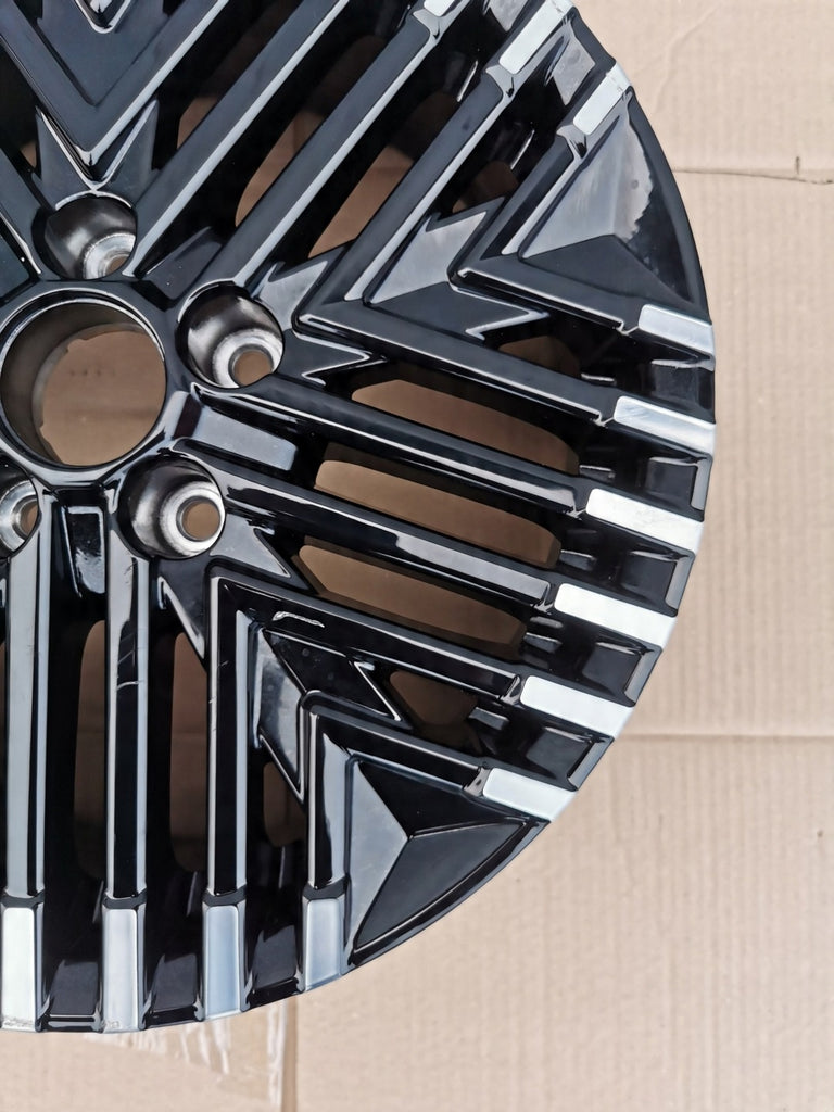 1x Alufelge 17 Zoll 6.5" 5x114.3 45ET Glanz Schwarz R337653 Nissan Leaf