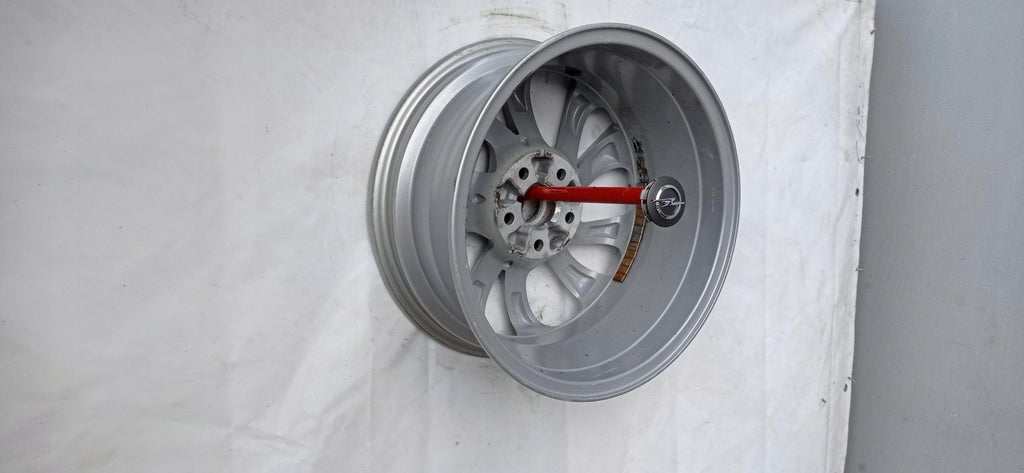 1x Alufelge 16 Zoll 7.0" 5x105 41ET Glanz Silber 39078765 Opel Astra K Rim Wheel FEL9947565621of