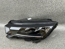 Laden Sie das Bild in den Galerie-Viewer, Frontscheinwerfer Skoda Octavia IV 5E4941009 Full LED Links Headlight SCH8986883509zw