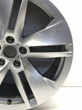 Laden Sie das Bild in den Galerie-Viewer, 1x Alufelge 19 Zoll 8.0&quot; 5x112 5LA601025B Skoda Enyaq Rim Wheel