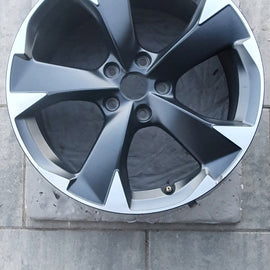 1x Alufelge 18 Zoll 7.5
