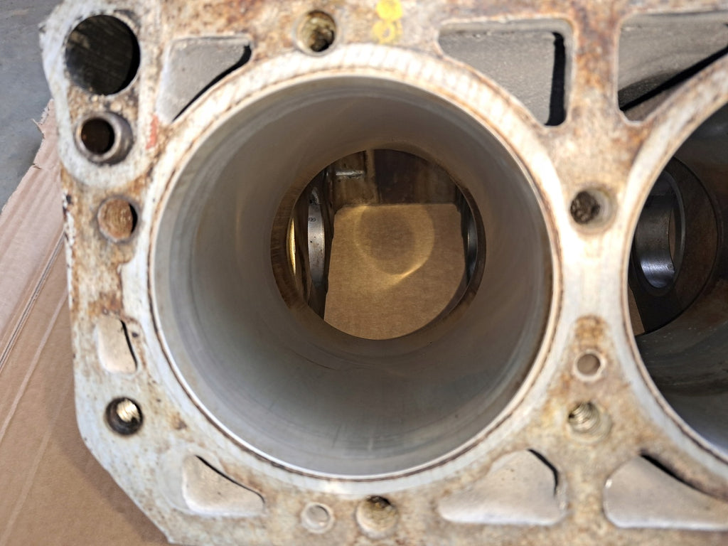 Motorblock Mercedes-Benz Sl R107 117967 5.5 Benzin Unkomplett