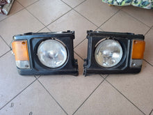 Laden Sie das Bild in den Galerie-Viewer, Frontscheinwerfer Toyota Land Cruiser 53032-90K01 53031-90K01 Rechts oder Links