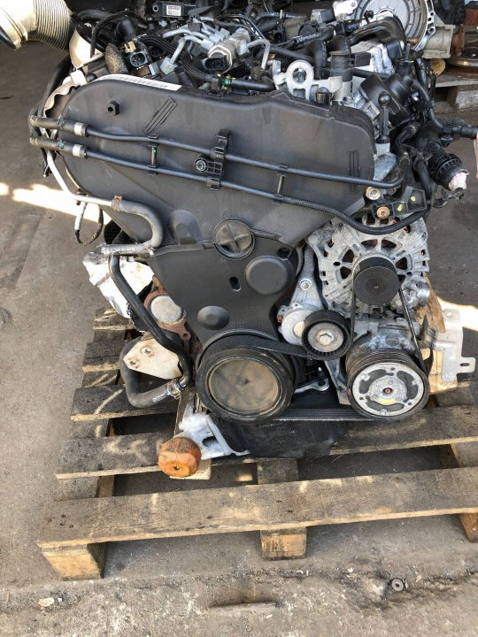 Motor Audi C7 A4 B8 CNH CNHA CNHC 2.0 TDI 190PS 140kW Diesel Engine Komplett MOT7382138688yg