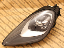 Laden Sie das Bild in den Galerie-Viewer, Frontscheinwerfer Porsche Cayenne 9Y0941033 LED Links Scheinwerfer Headlight SCH3435424945wr