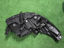 Laden Sie das Bild in den Galerie-Viewer, Frontscheinwerfer Ford Kuga CV44-13D155-AG Bi-Xenon Links Scheinwerfer Headlight SCH9310723033sx