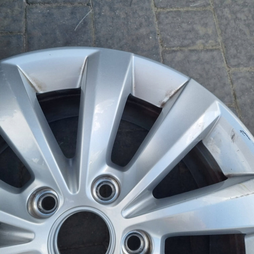 1x Alufelge 16 Zoll 6.5" 5x112 50ET Glanz Silber 5C0601025T VW Beetle Rim Wheel FEL3096678042oo