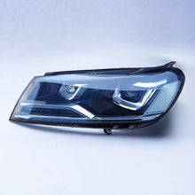 Laden Sie das Bild in den Galerie-Viewer, Frontscheinwerfer VW Touareg 7P1941039 Xenon Links Scheinwerfer Headlight