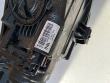 Load image into Gallery viewer, Frontscheinwerfer Hyundai Tucson 92101-D7100 LED Ein Stück (Rechts oder Links)