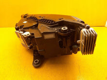 Laden Sie das Bild in den Galerie-Viewer, Frontscheinwerfer Skoda Superb III 3V1941016E Full LED Rechts Headlight