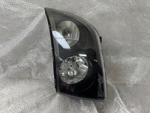 Load image into Gallery viewer, Frontscheinwerfer VW Crafter 2E1941006 Rechts Scheinwerfer Headlight SCH7130527440ey