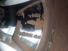 Load image into Gallery viewer, 1x Alufelge 17 Zoll 6.5" 5x100 39ET Glanz Schwarz 2GM601025E VW T-Cross FEL9290482605kh