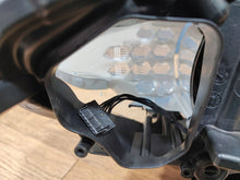 Laden Sie das Bild in den Galerie-Viewer, Frontscheinwerfer BMW 5 F11 F10 7203251 Links Scheinwerfer Headlight SCH8800785640ox