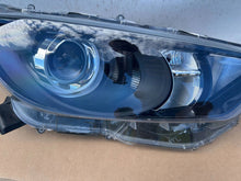 Laden Sie das Bild in den Galerie-Viewer, Frontscheinwerfer Toyota Yaris 81130K0060 Rechts Scheinwerfer Headlight SCH5231370193ii