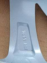 Load image into Gallery viewer, 1x Alufelge 16 Zoll 7.0" 5x105 41ET 39078765 Opel Astra Rim Wheel FEL8332331200jm