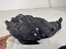 Laden Sie das Bild in den Galerie-Viewer, Frontscheinwerfer Audi A3 8Y0941011 Full LED Links Scheinwerfer Headlight SCH8087951690ud