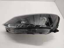 Laden Sie das Bild in den Galerie-Viewer, Frontscheinwerfer Skoda Fabia III 6V1941015B LED Links Scheinwerfer Headlight SCH9067163688wj